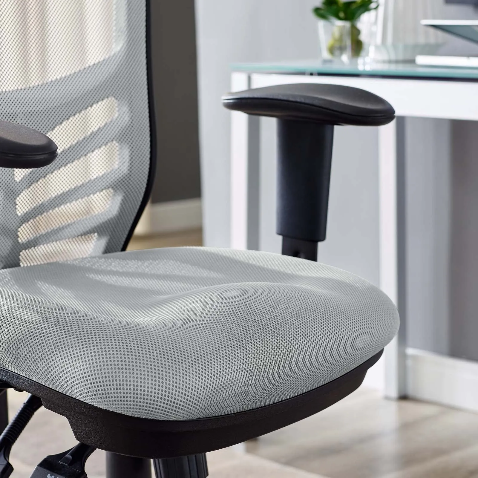 Articulate Mesh Office Chair