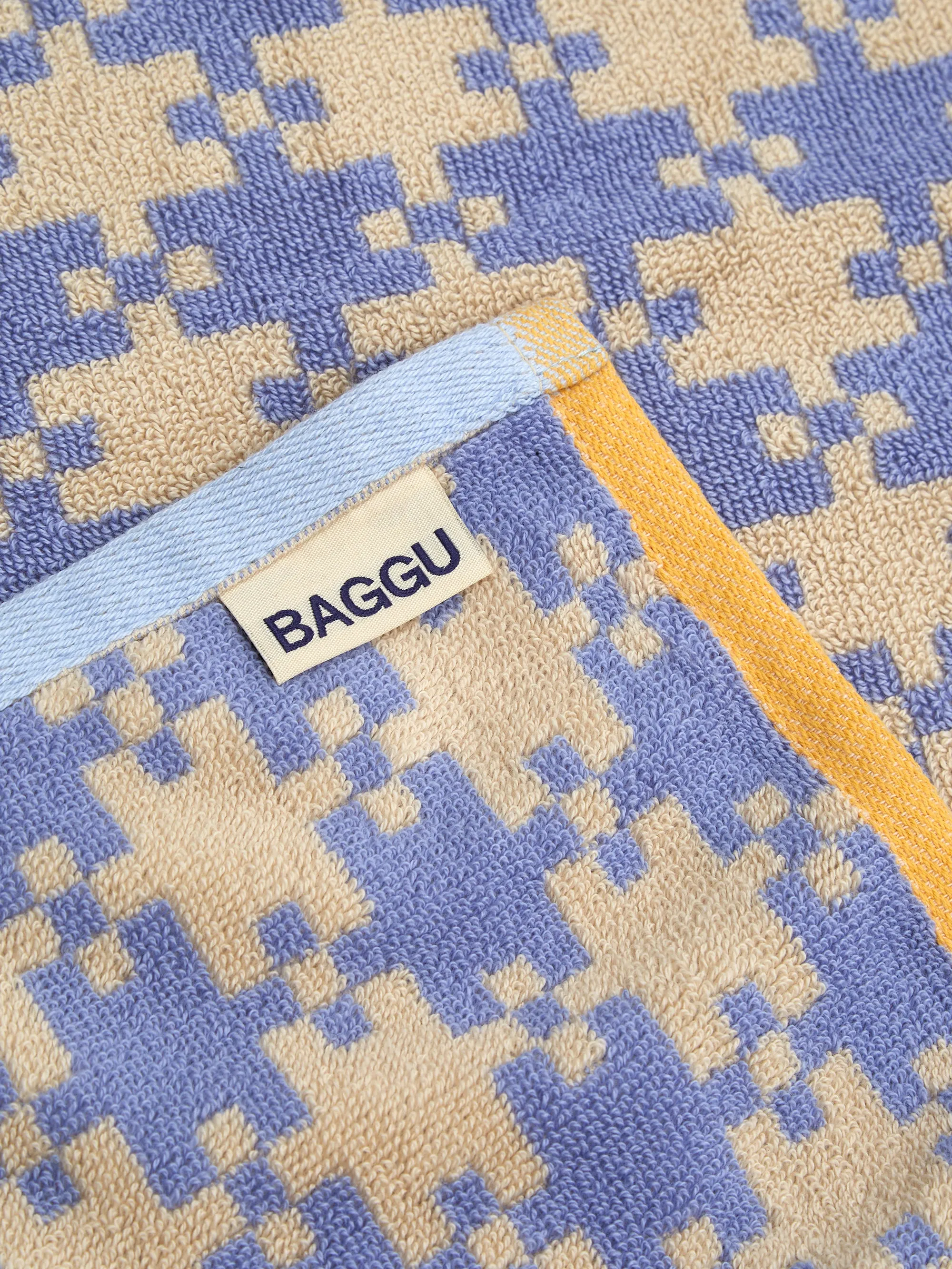 BAGGU Bath Towel - Blue Pixel Gingham