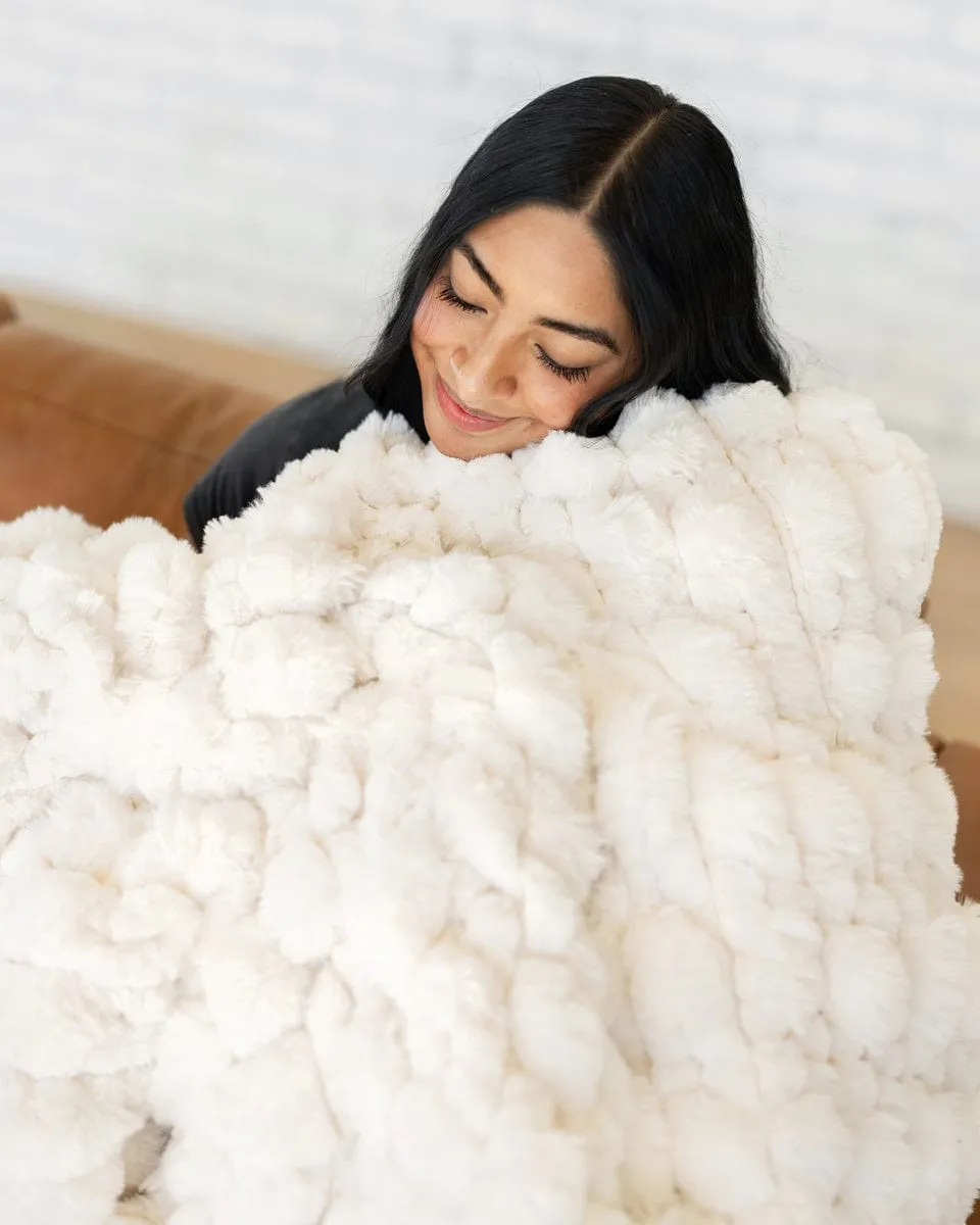 Bouncing Bubbles Ivory Blanket