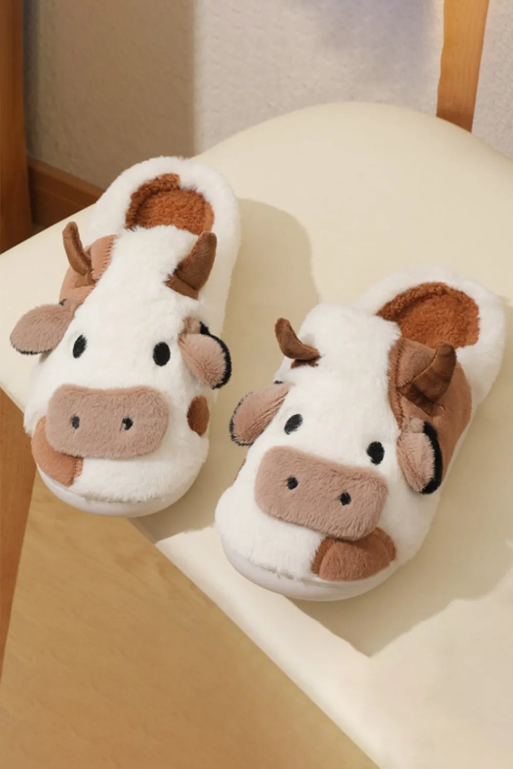 Camel Cartoon Cow Pattern Plush Lined Slippers