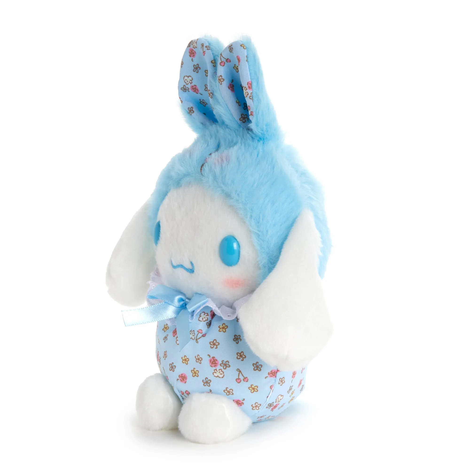 Cinnamoroll 9" Plush (Darling Daisies Series)