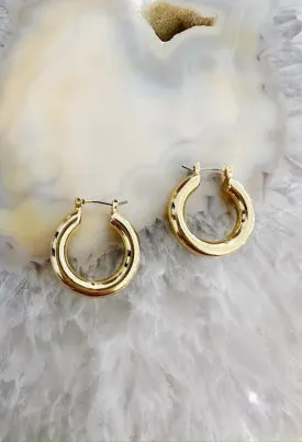 Elizabeth Hoops