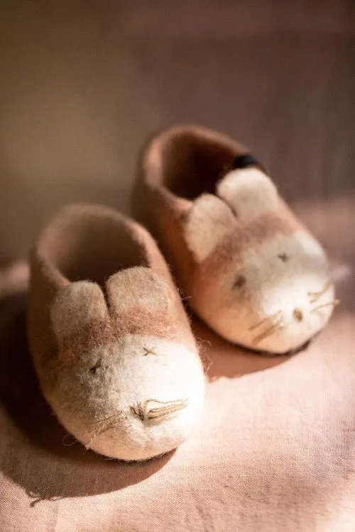 Mouse Slippers by Muskhane