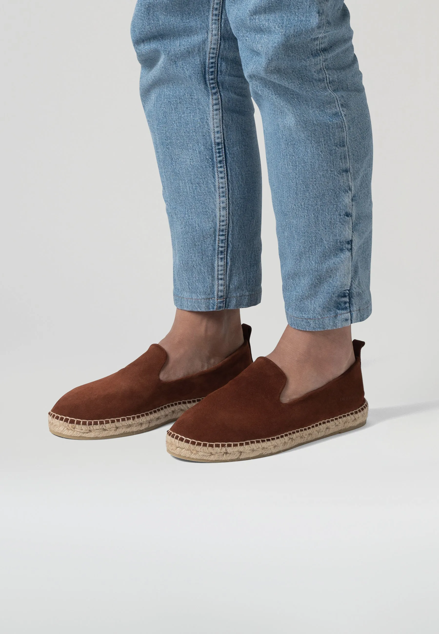 Slippers - Red Brown Suede