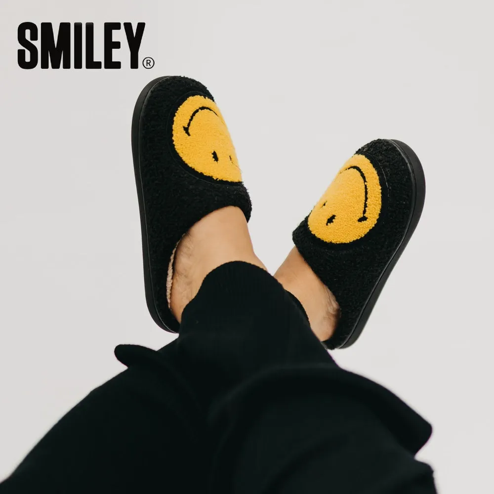 Smiley¬Æ x Pretty Simple Original Smiley Slippers