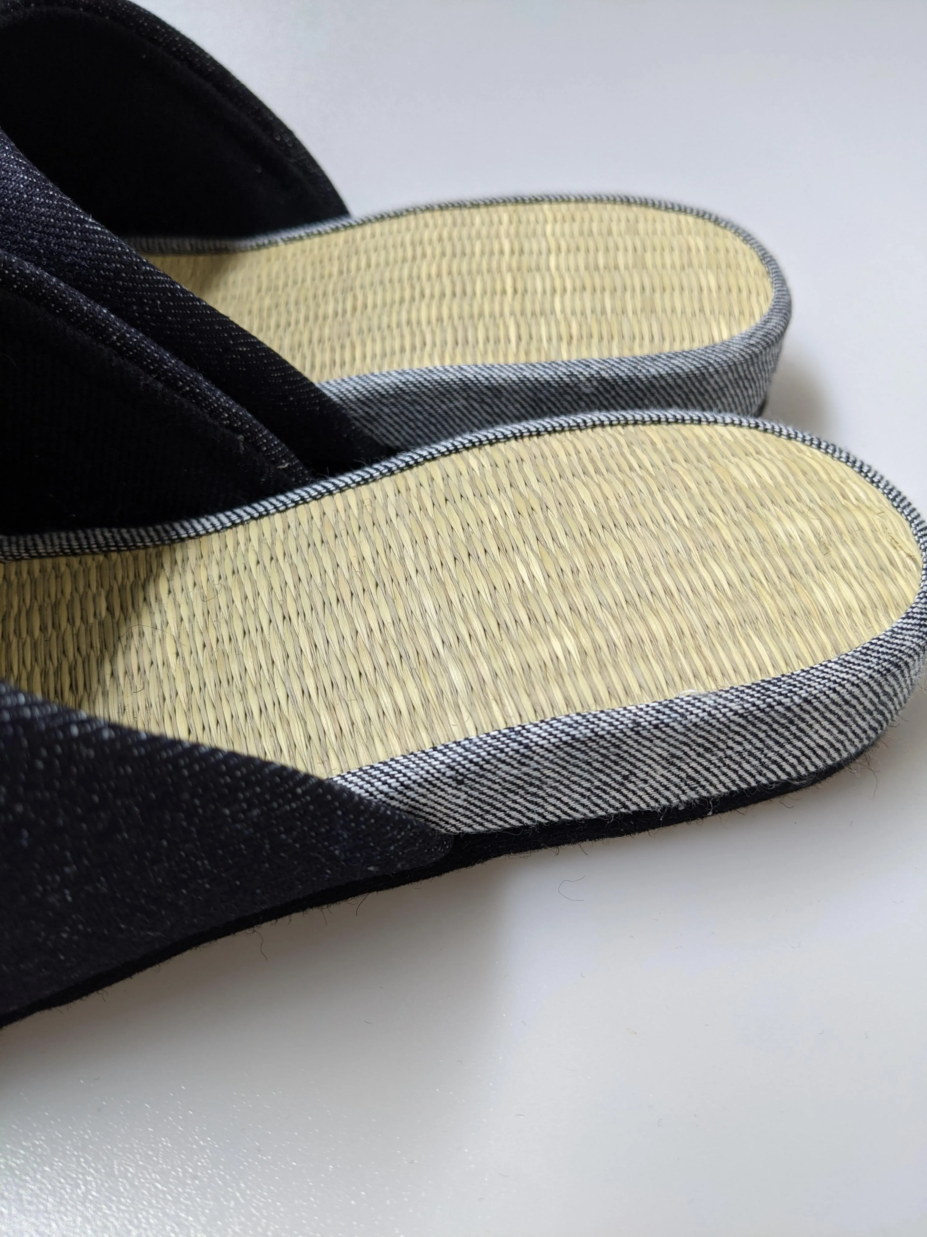 TATAMI Denim Slippers A-Type [Black Wool Felt Sole] / Simple [Denim Hiroshima]