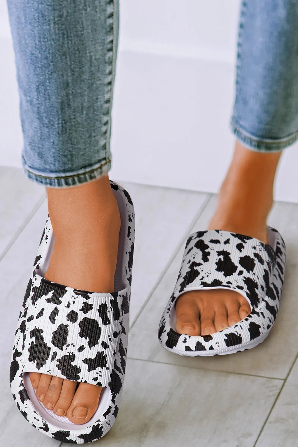 White Animal Spots Printed Open Toe Non Slip Slippers