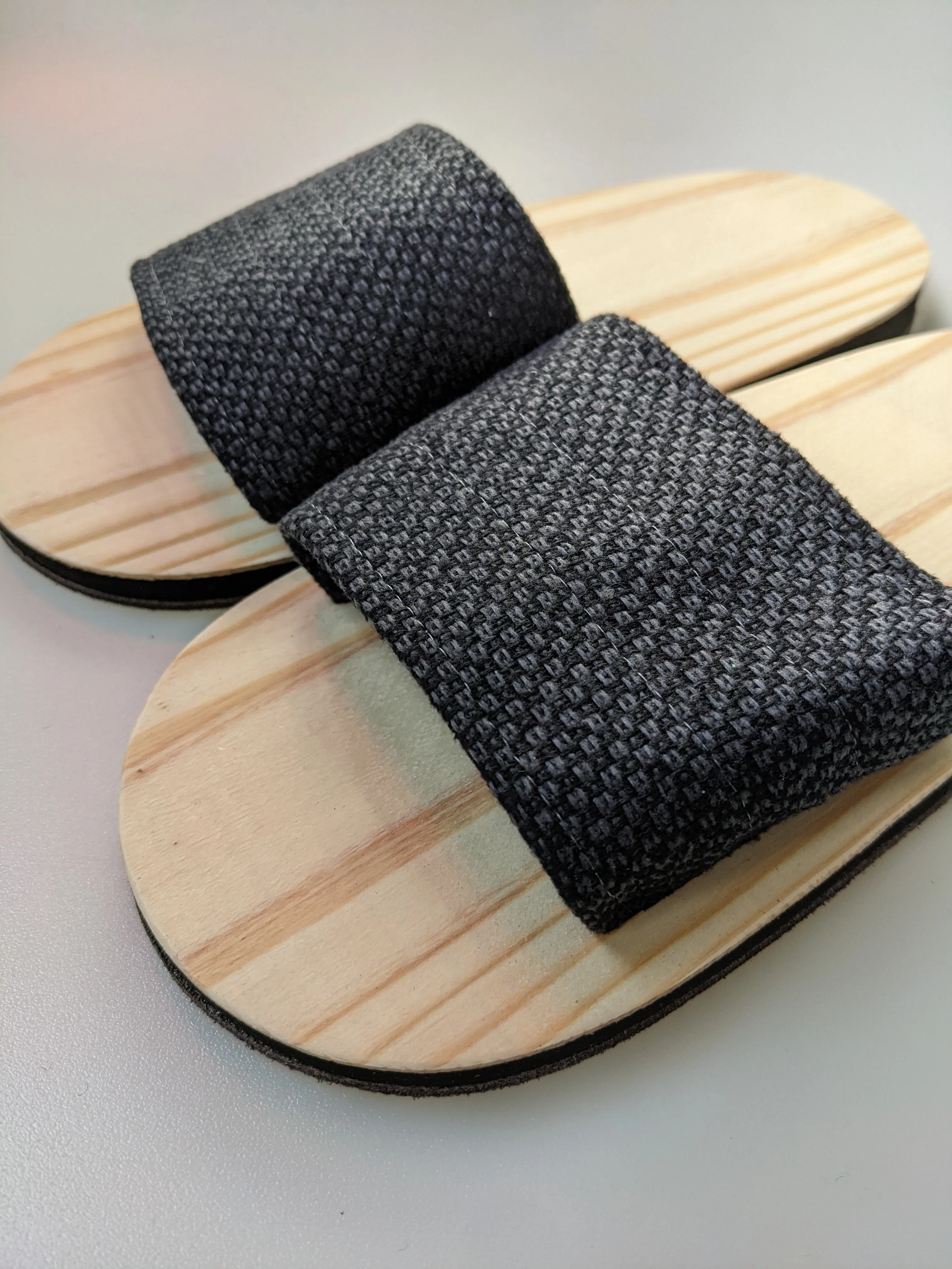 Wood summer Indoor slippers YORU [Indoor]